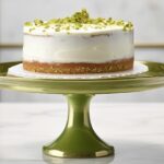 vegan pistachio cake recipe